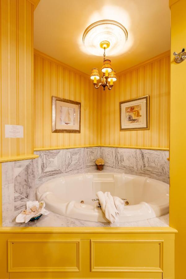 Ivy Lodge Νιούπορτ Εξωτερικό φωτογραφία