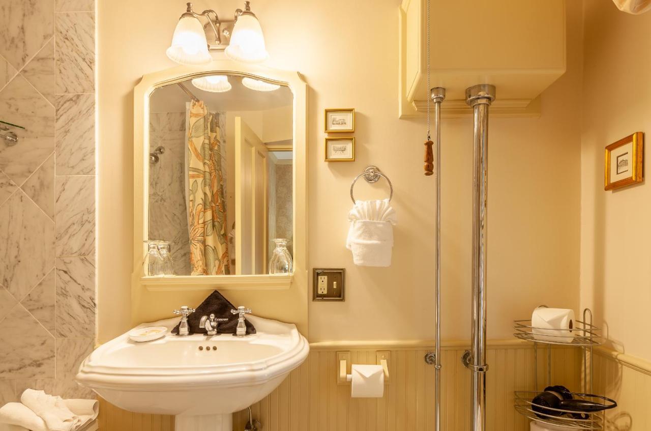 Ivy Lodge Νιούπορτ Εξωτερικό φωτογραφία